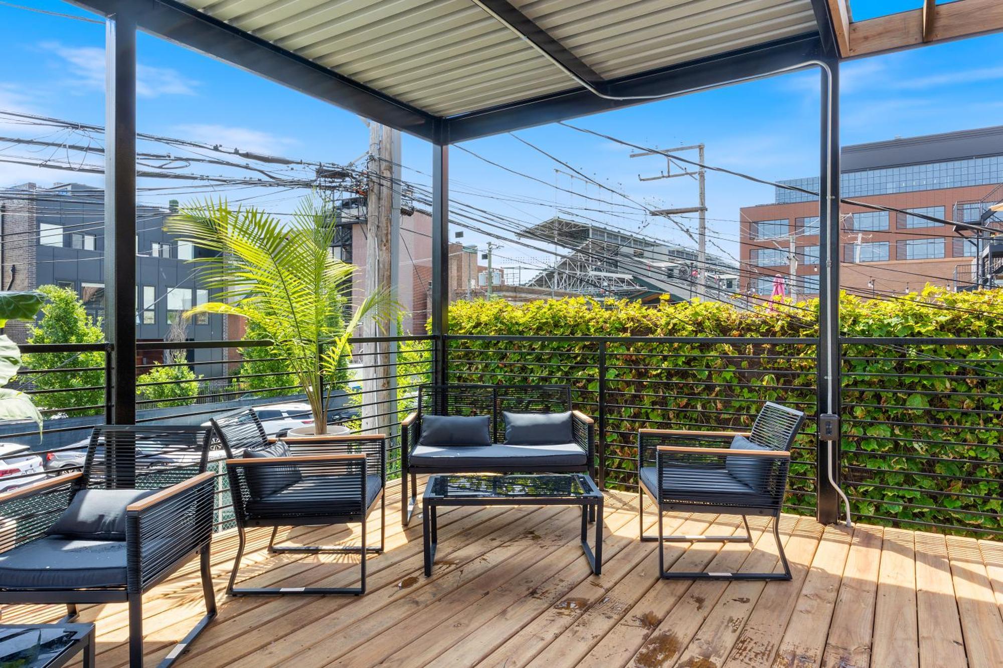 Wrigleyville Suites Chicago Exterior foto
